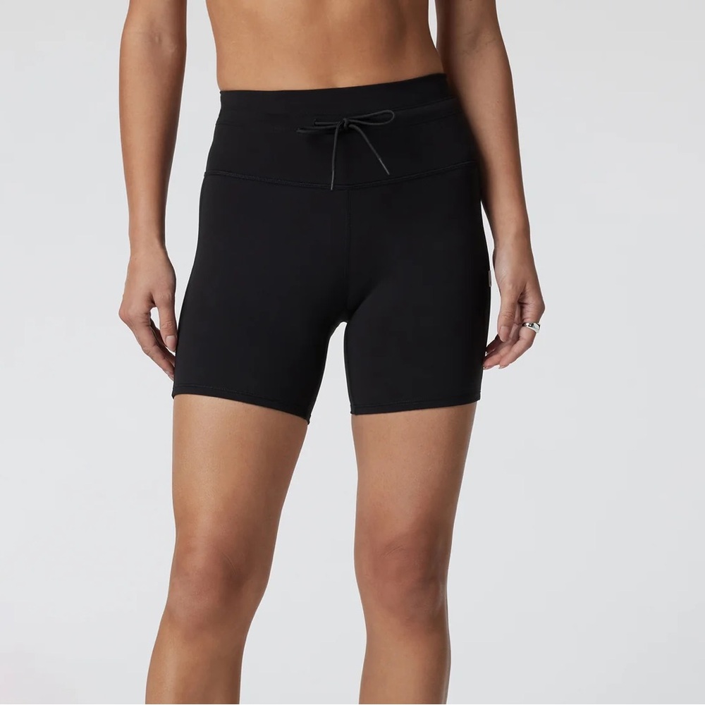 Vuori Women's Daily Shorts